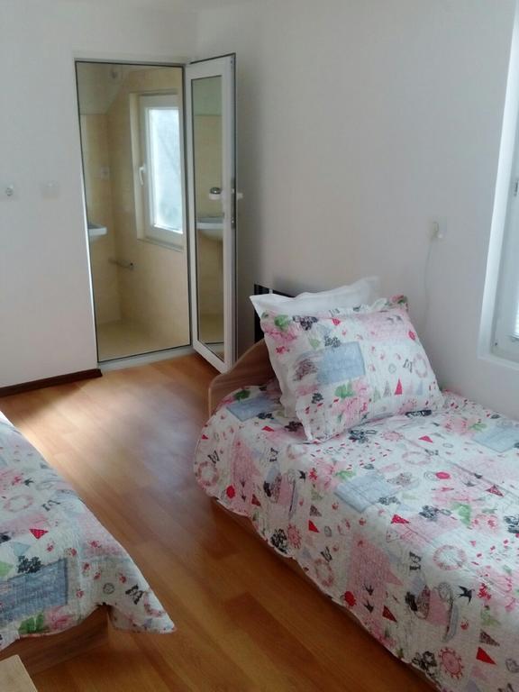 Magnolia Guest House Haskovo Buitenkant foto